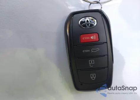 2025 Toyota Camry Le from USA, damaged, VIN 4T1DAACK2SU197780